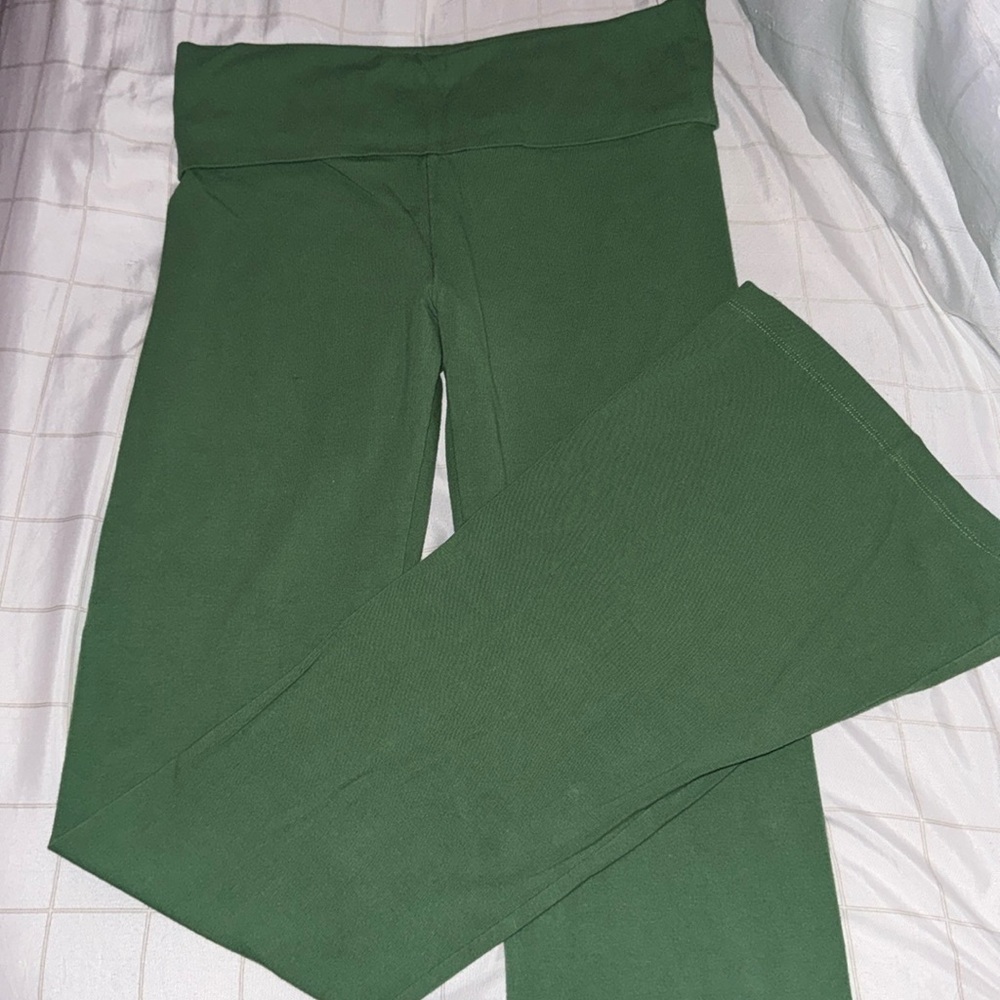 Green Flare Leggings